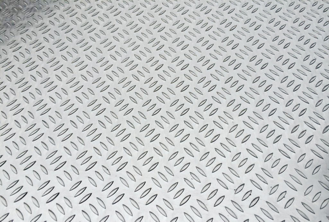 No. 8 Millet Flower Pattern Board