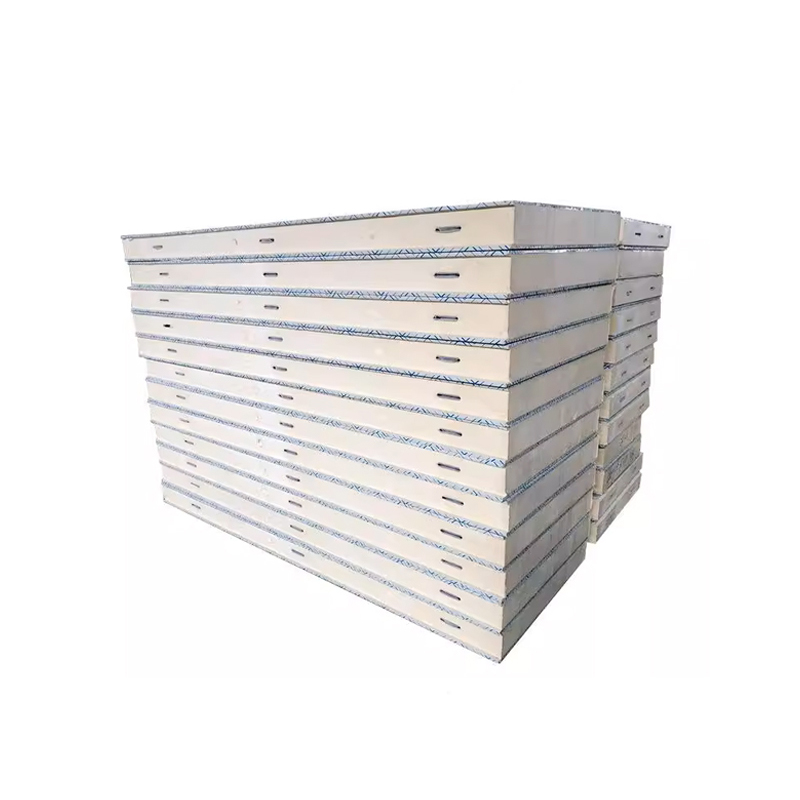 PIR Sandwich Panel Supporting Temperature Control